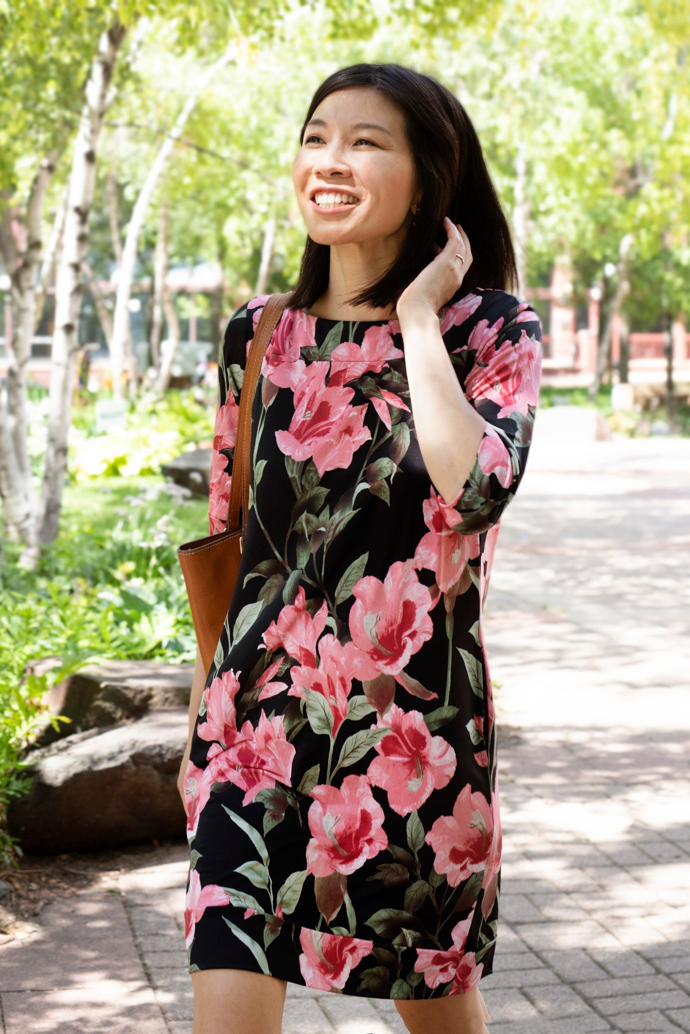 VALENTINA ROSE PRINT ON VENECIA KNIT SPANDEX l ELBOW SLEEVE SHIFT DRESS | MADE IN USA